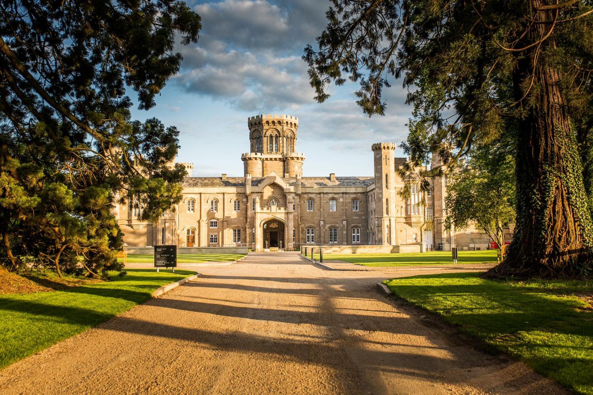 فندق Studley Castle المظهر الخارجي الصورة